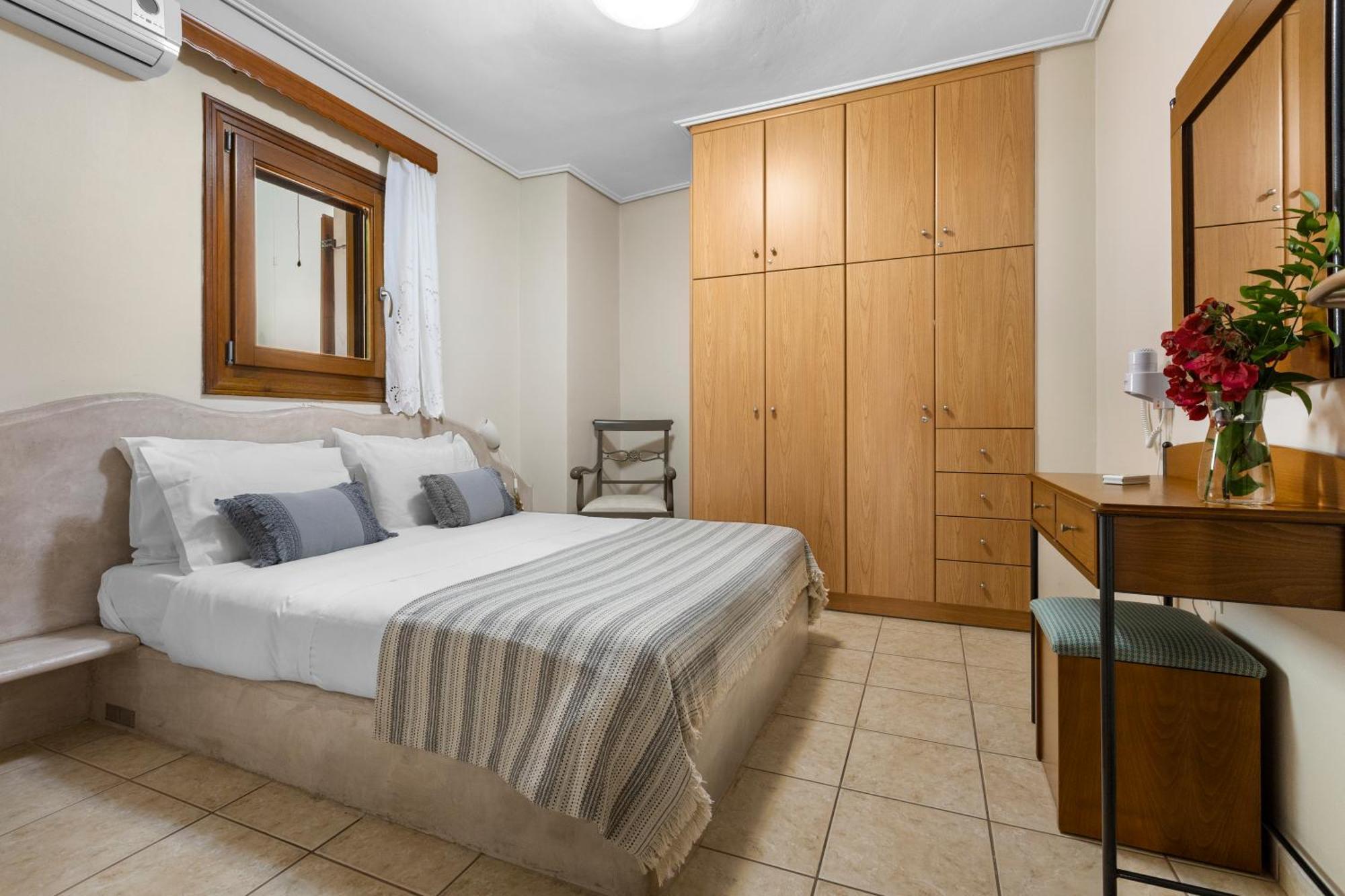 Spetses Center Comfy Apartment מראה חיצוני תמונה