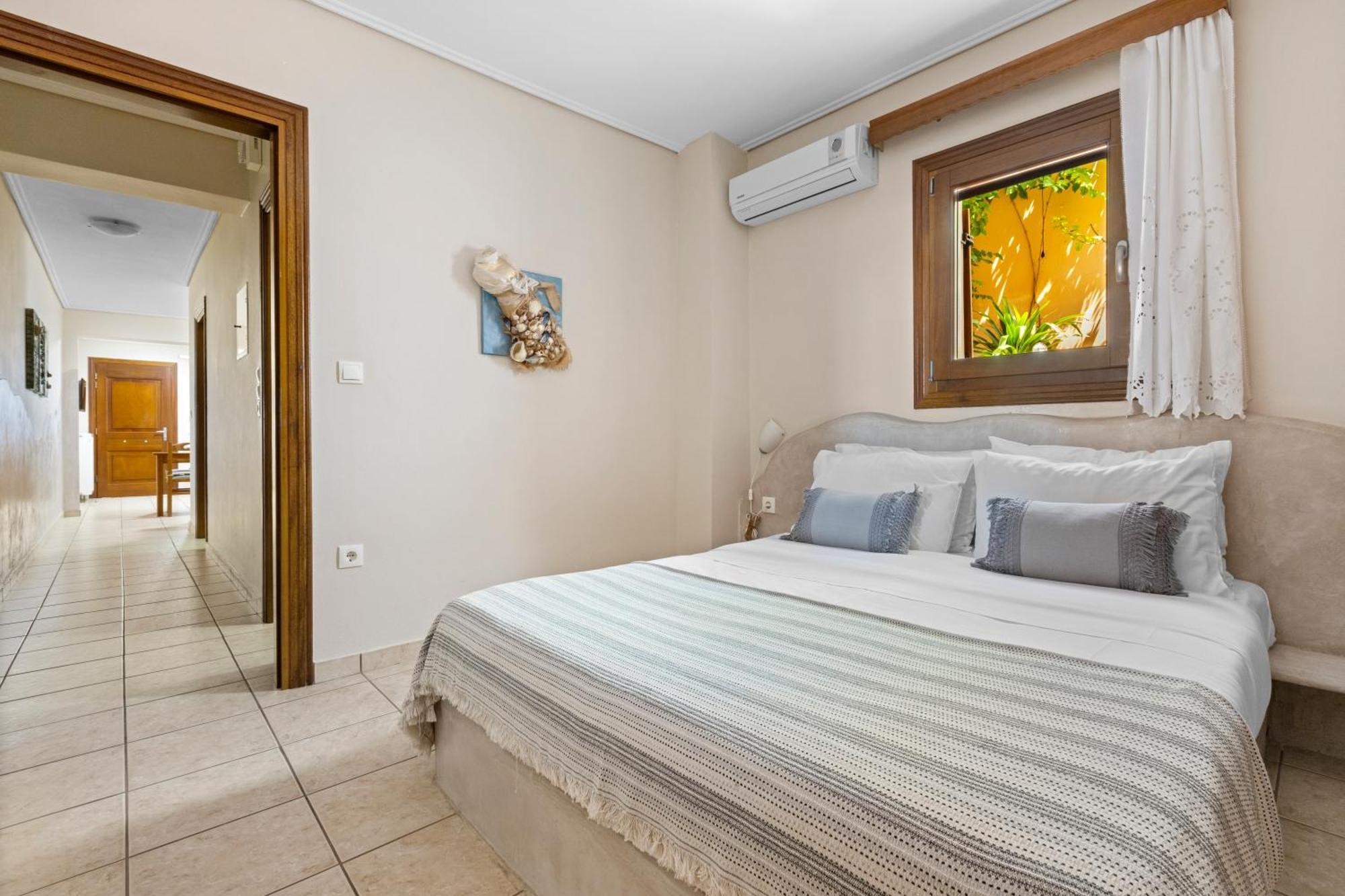 Spetses Center Comfy Apartment מראה חיצוני תמונה
